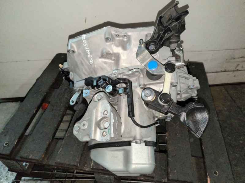 Recambio de caja cambios para citroen c3 hm05 referencia OEM IAM M24000  
