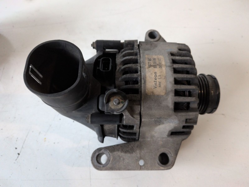 Recambio de alternador para ford mondeo berlina (ge) fmba referencia OEM IAM 1S7TBC  
