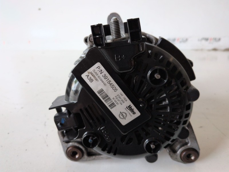 Recambio de alternador para opel astra k sports tourer lih referencia OEM IAM 39154505  