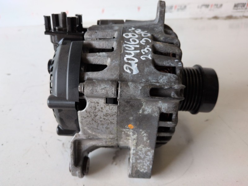 Recambio de alternador para opel astra k sports tourer lih referencia OEM IAM 39154505  