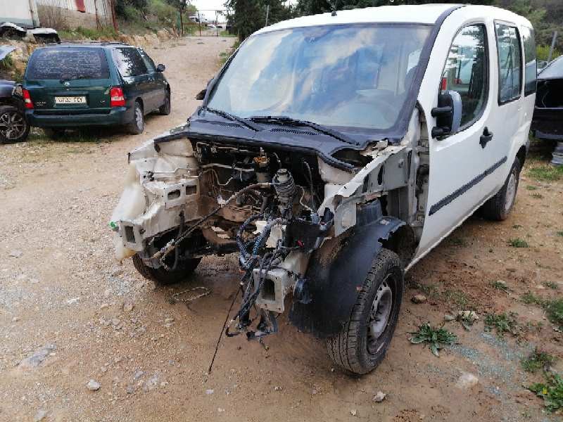 fiat i doblò (223) cargo del año 2003