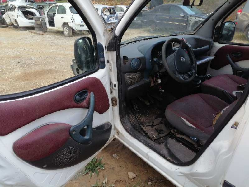 fiat i doblò (223) cargo del año 2003