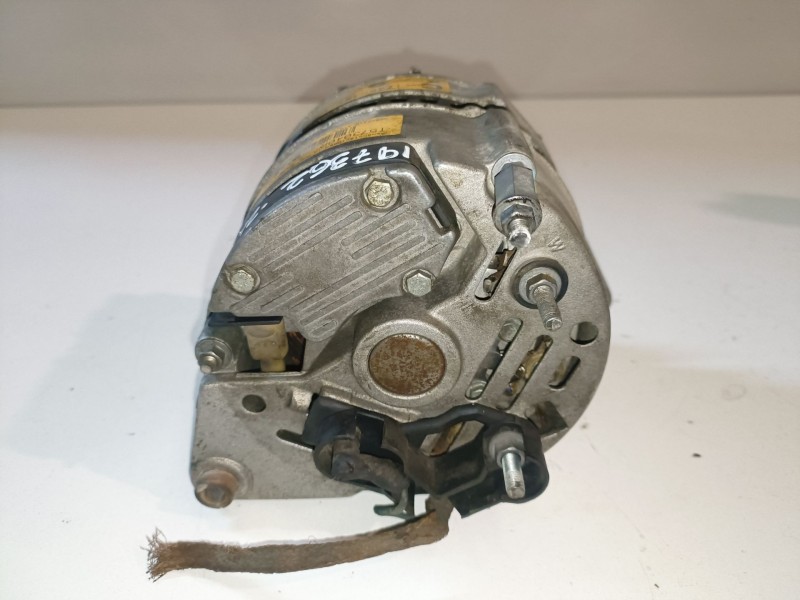 Recambio de alternador para ford fiesta berl./courier j6b referencia OEM IAM T573040R  