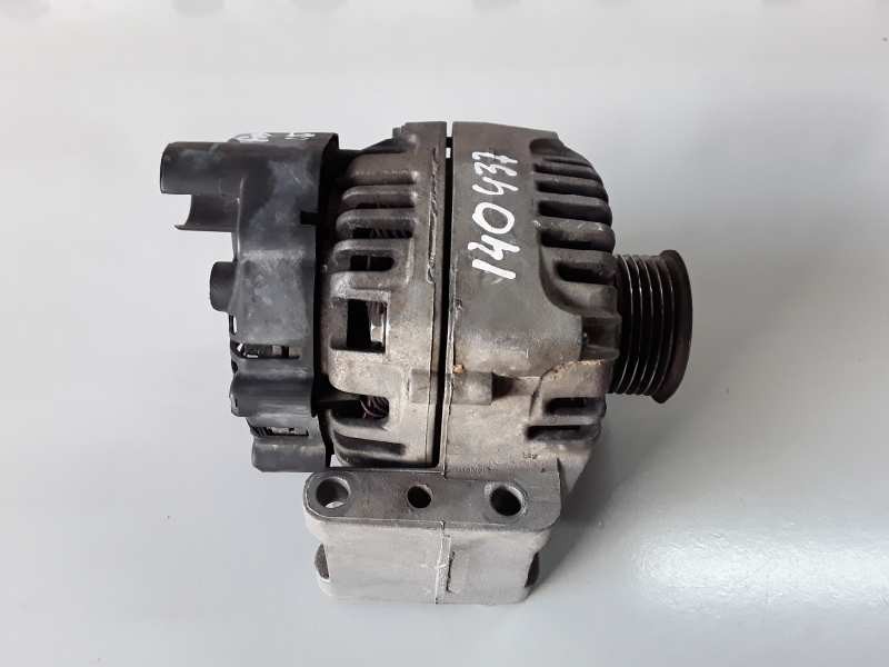 Recambio de alternador para fiat i doblò (119) 188a9000 referencia OEM IAM 46823546/2542671B/TG8S010  