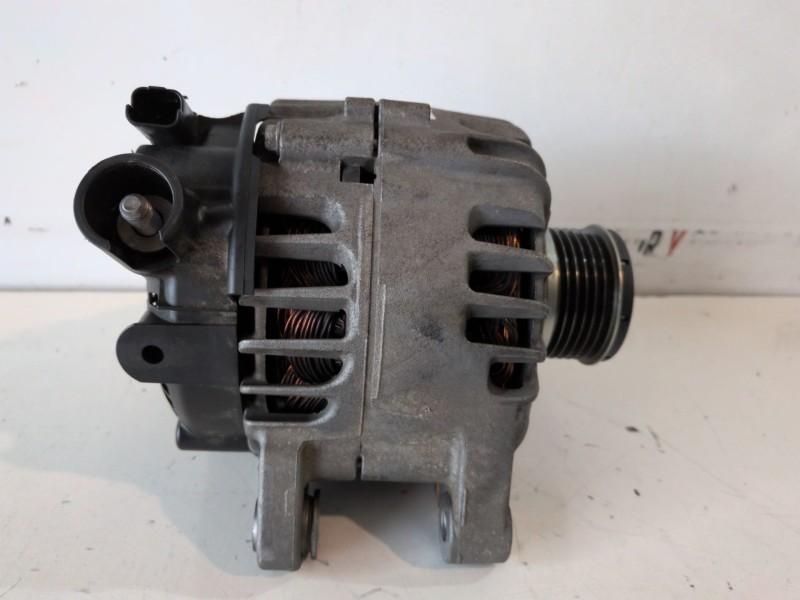 Recambio de alternador para citroen c3 hm05 referencia OEM IAM 9635689480  