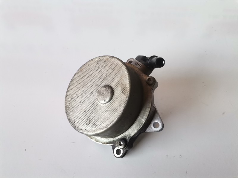 Recambio de depresor freno / bomba vacio para audi a4 avant (8e) bfc referencia OEM IAM 72260806C  