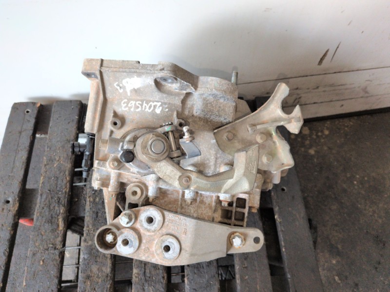 Recambio de caja cambios para fiat grande punto (199) 199a3000 referencia OEM IAM   