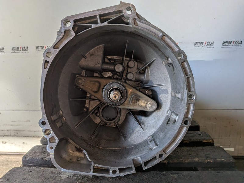 Recambio de caja cambios para bmw serie x1 (e84) n47d20c referencia OEM IAM BGO  