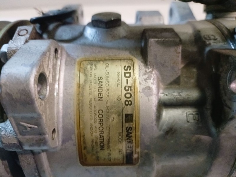 Recambio de compresor aire acondicionado para ford fiesta berl./courier j6b referencia OEM IAM   