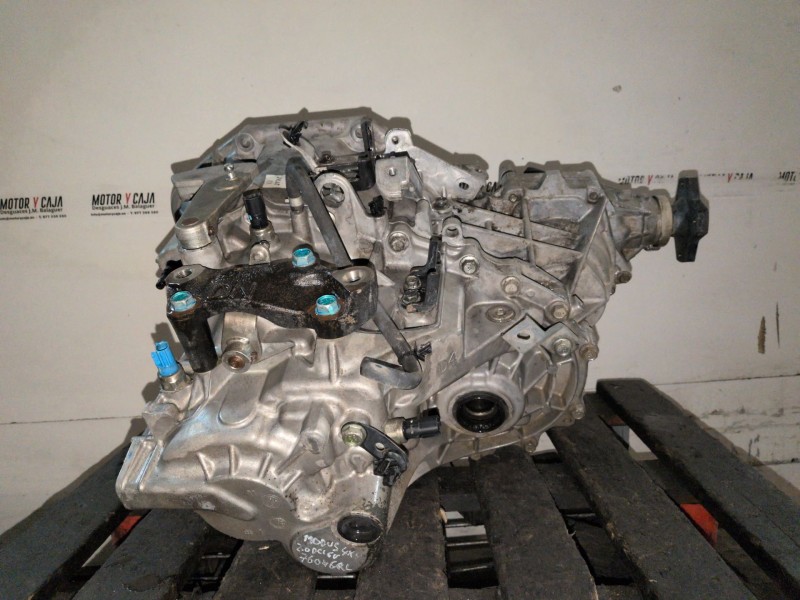 Recambio de caja cambios para renault koleos i m9r855 referencia OEM IAM ND8001  