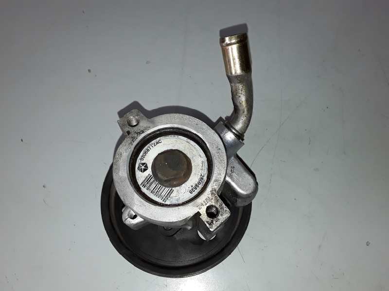 Recambio de bomba direccion para chrysler jeep cherokee (kj) r425dohc referencia OEM IAM 52088712AC/26092828  