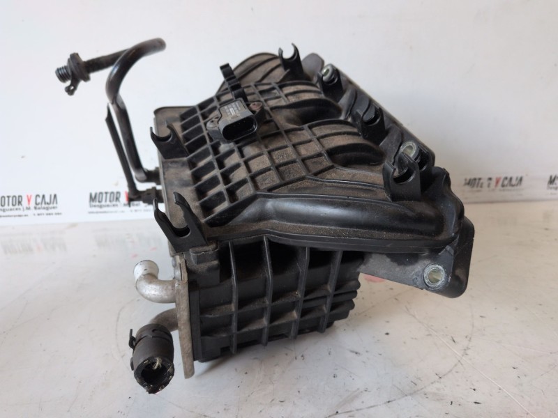 Recambio de colector admision para seat leon (1p1) caxc referencia OEM IAM 03C129711AD  