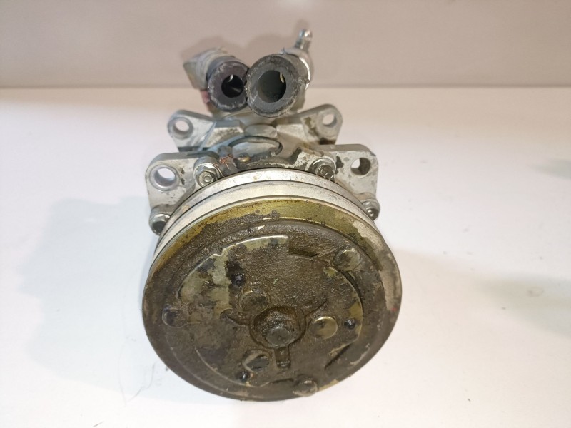 Recambio de compresor aire acondicionado para ford fiesta berl./courier j6b referencia OEM IAM   