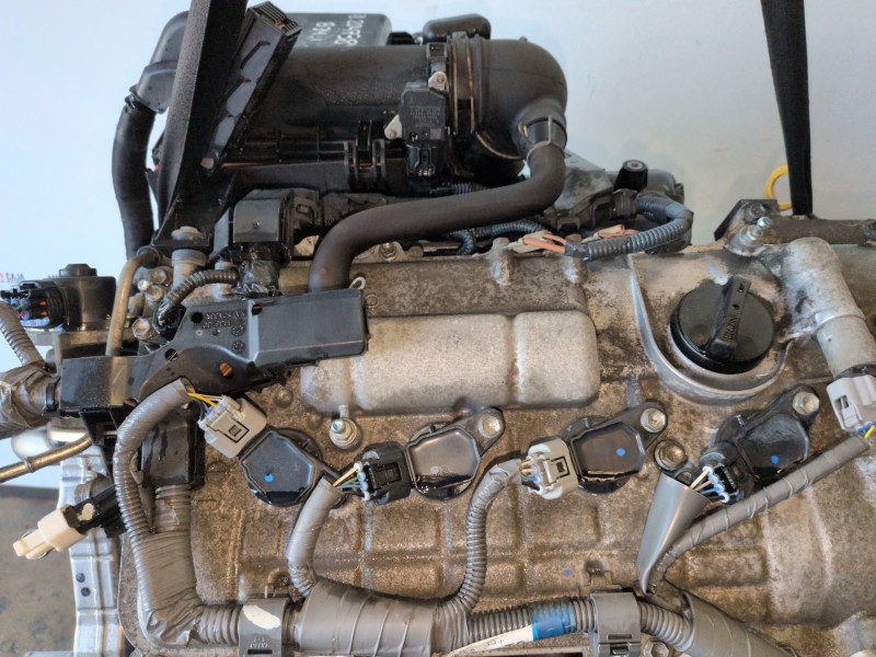 Recambio de motor completo para toyota auris (e15) 2zr referencia OEM IAM 2ZR  