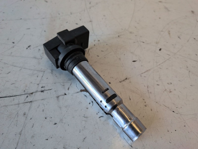 Recambio de bobina encendido para seat ibiza berlina (6j5) cgp referencia OEM IAM 036905715F  