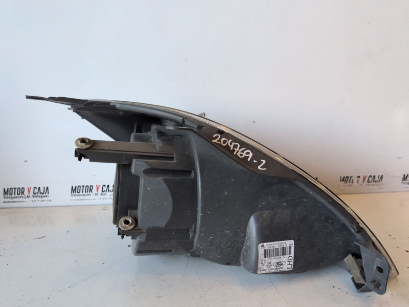 Recambio de faro izquierdo para ford fiesta (cbk) hhjb referencia OEM IAM 0301224303  