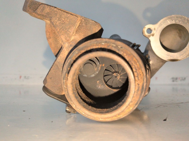 Recambio de turbocompresor para peugeot 207 8hr referencia OEM IAM 9673283680  