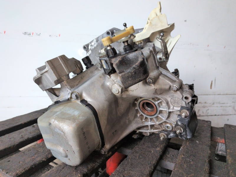 Recambio de caja cambios para peugeot 207 cc cabrio-coupé 5fw referencia OEM IAM 20CQ46  