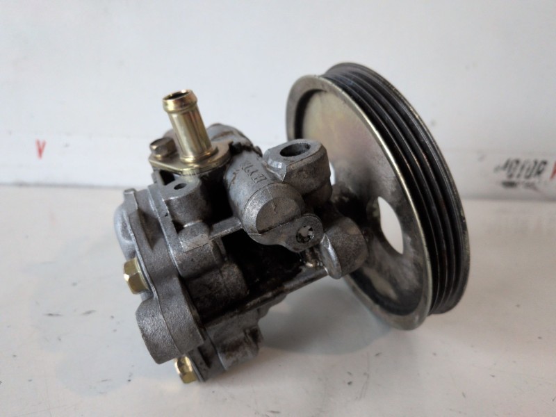 Recambio de bomba direccion para mitsubishi galloper (hyundai)(02.1998) 4d56 referencia OEM IAM   