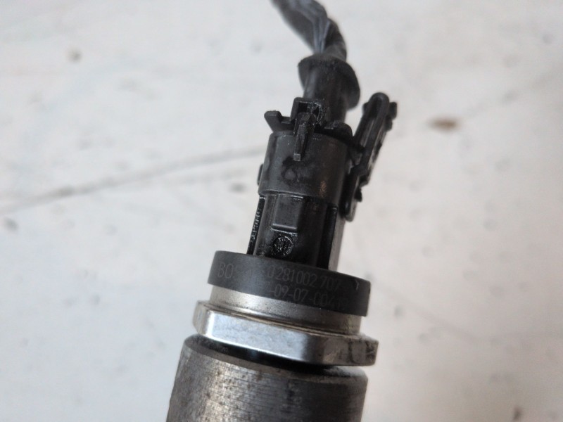 Recambio de rampa inyectora para volvo v70 familiar d5244t referencia OEM IAM 0445215023  