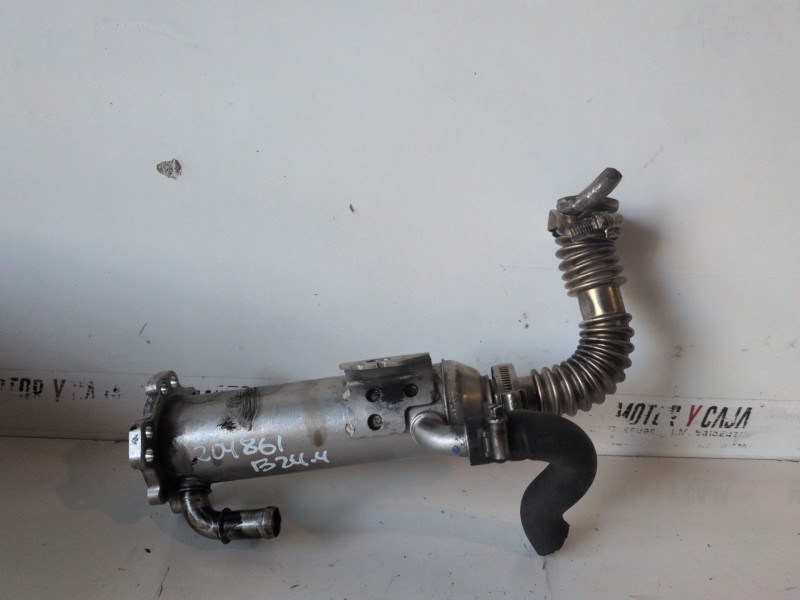 Recambio de enfriador egr para volvo v70 familiar d5244t referencia OEM IAM 8801828  