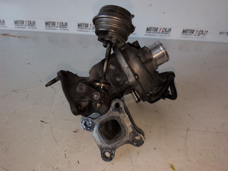 Recambio de turbocompresor para ford focus berlina (cb8) m2da referencia OEM IAM CM5G6K682HB  