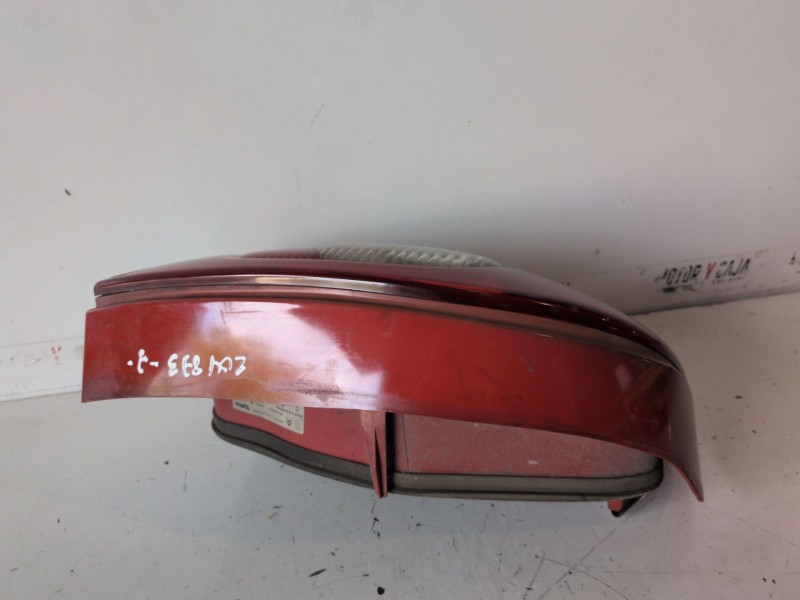 Recambio de piloto trasero izquierdo para citroen xsara picasso rhy referencia OEM IAM 9631564080  