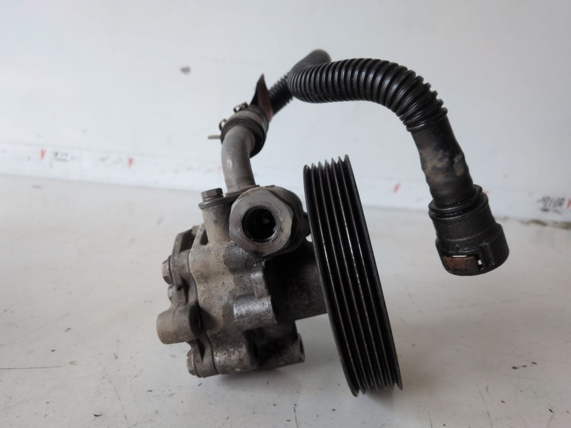 Recambio de bomba direccion para ford fusion (cbk) f6jb referencia OEM IAM   