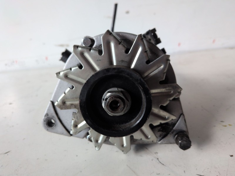 Recambio de alternador para ford transit furgón corto (ey) 4hc referencia OEM IAM   