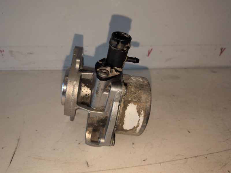 Recambio de depresor freno / bomba vacio para dacia dokker express k9k612 referencia OEM IAM   