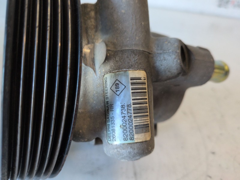Recambio de bomba direccion para opel vivaro f9q762 referencia OEM IAM 26081335RR  