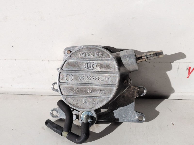 Recambio de depresor freno / bomba vacio para opel zafira a y20dth referencia OEM IAM 0252738  