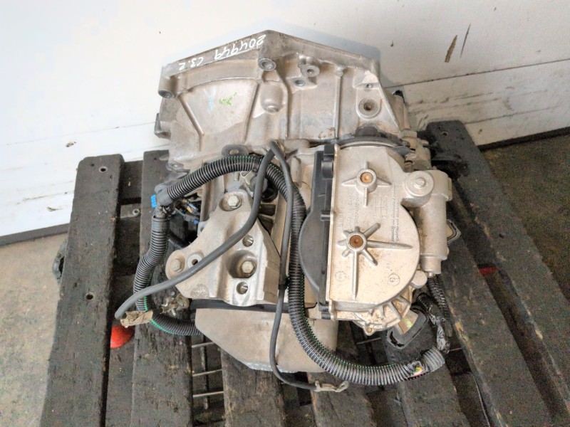 Recambio de caja cambios para citroen c3 kfu referencia OEM IAM 20CP56  