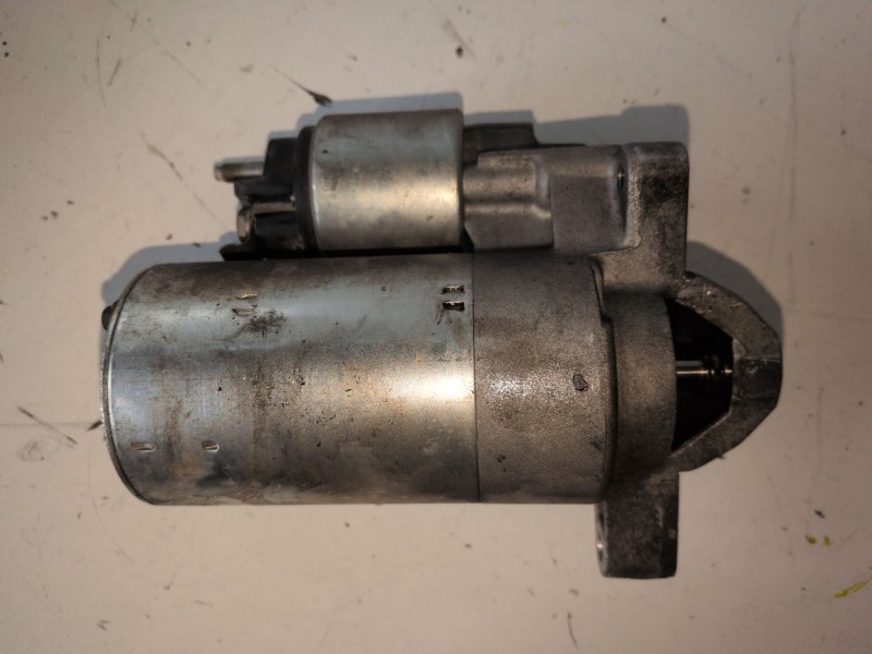 Recambio de motor arranque para citroen c3 kfu referencia OEM IAM 0001112041  
