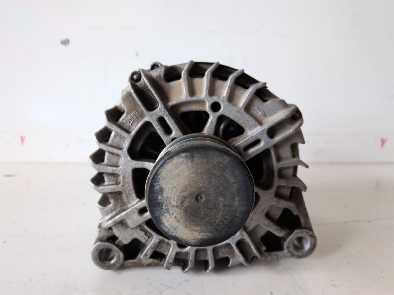 Recambio de alternador para peugeot expert furgón 9h07 / 9hm referencia OEM IAM A621087A  