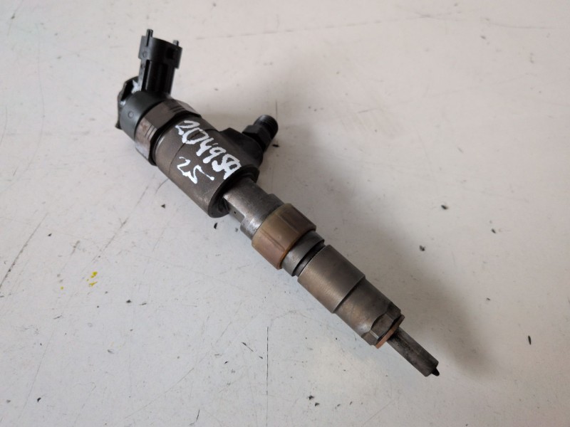 Recambio de inyector para peugeot expert furgón 9h07 / 9hm referencia OEM IAM 0445110739  