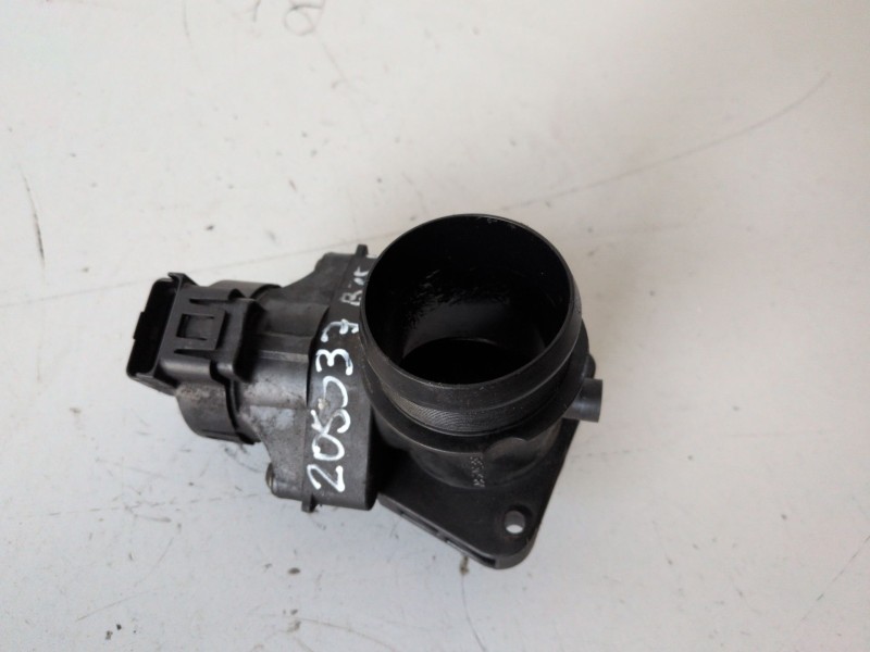 Recambio de caja mariposa para ford fiesta (cbk) hhjb referencia OEM IAM   