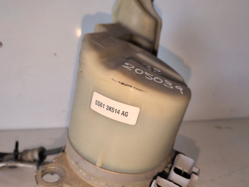 Recambio de bomba direccion para ford fiesta (cbk) hhjb referencia OEM IAM 5S613K514AG  