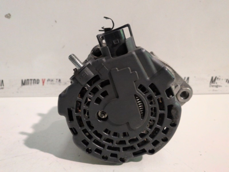 Recambio de alternador para kia ceed (jd) g3lc referencia OEM IAM 3730004950  