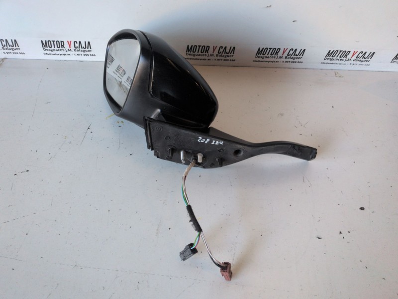 Recambio de retrovisor izquierdo para peugeot 208 (p2) yh01 referencia OEM IAM   