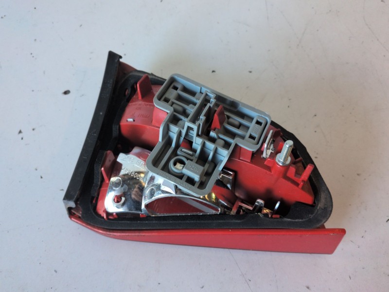 Recambio de piloto trasero derecho para audi a4 avant (8k5) caga referencia OEM IAM   