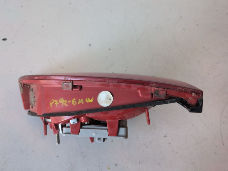 Recambio de piloto trasero izquierdo para audi a4 avant (8k5) caga referencia OEM IAM   