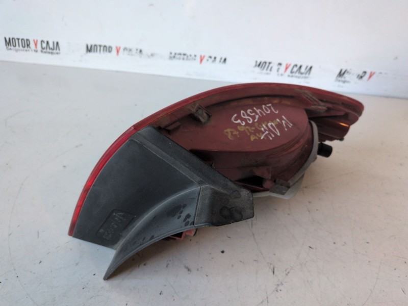 Recambio de piloto trasero izquierdo para audi a4 avant (8k5) caga referencia OEM IAM   