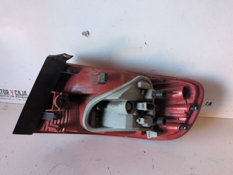 Recambio de piloto trasero izquierdo para audi a4 avant (8k5) caga referencia OEM IAM   