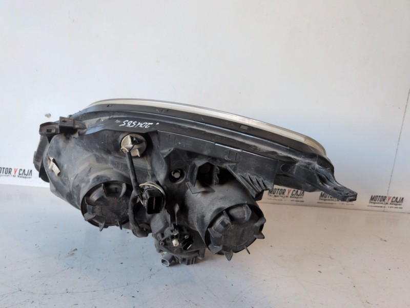 Recambio de faro derecho para renault koleos i m9r855 referencia OEM IAM   