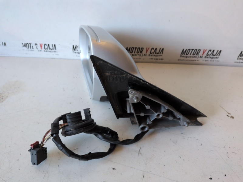 Recambio de retrovisor izquierdo para audi a3 sportback (8pa) cffb referencia OEM IAM   