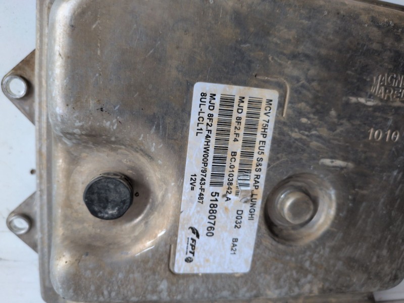 Recambio de centralita motor uce para peugeot bipper tepee fhz referencia OEM IAM 51880760  