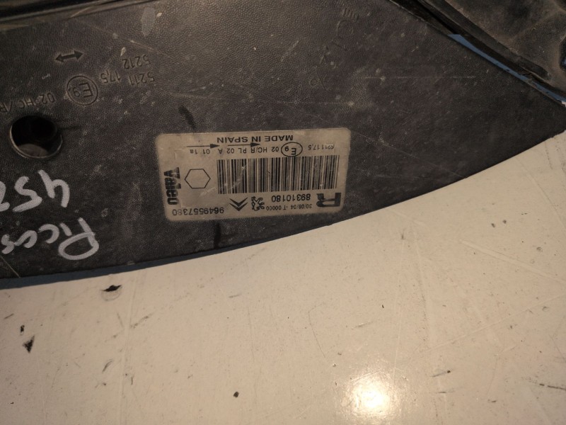 Recambio de faro derecho para citroen xsara picasso rhy referencia OEM IAM 9649557380  