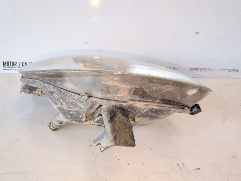 Recambio de faro derecho para citroen xsara picasso rhy referencia OEM IAM 9649557380  