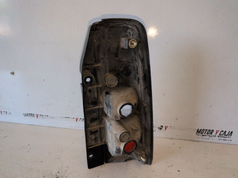 Recambio de piloto trasero izquierdo para suzuki jimny (sn/fj) k9k700 referencia OEM IAM 9627082A30  